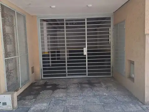 Local en Alquiler en Almagro, $ 800.000