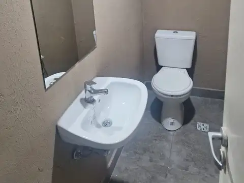 Pringles 200, Piso PB