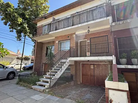 VENTA DÚPLEX 4 AMBIENTES EN OLIVOS