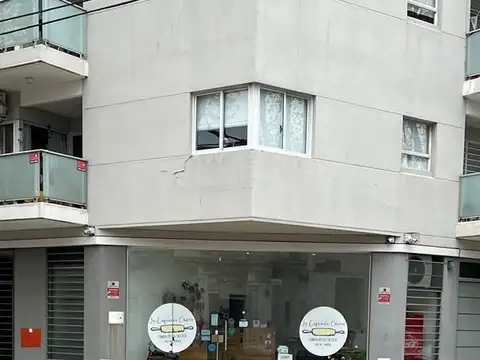 Local en Venta Via Pública