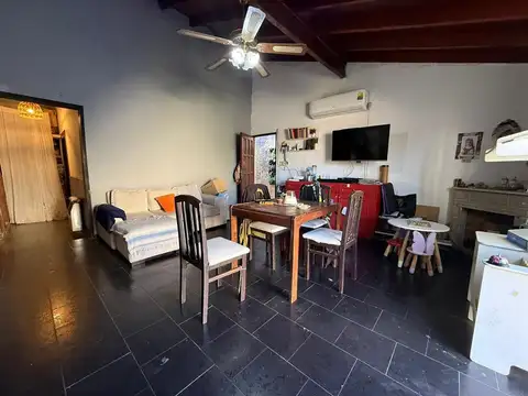 Depto Tipo Casa en Venta 41 años