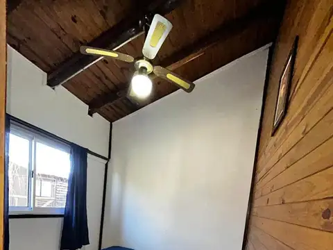 Casa 8 ambientes con 4 baños