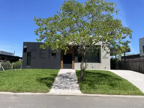 Casa en Venta en Alvear de Benavidez, USD 359.000