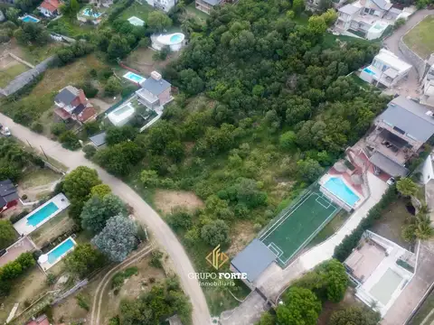 Terreno en Venta en Villa Del Lago, USD 55.000