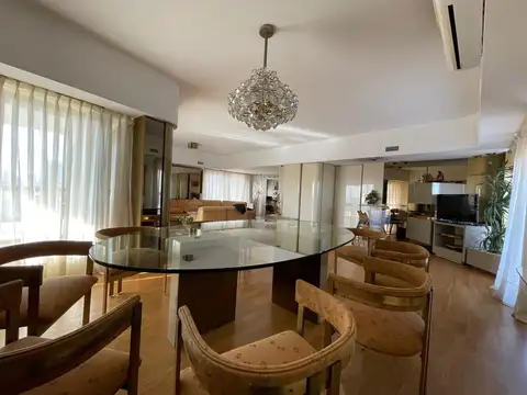 Departamento en Venta de 5 ambientes
