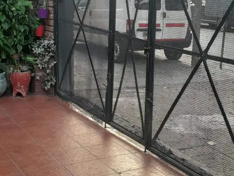 Depto Tipo Casa en Venta en Ciudadela, USD 85.000