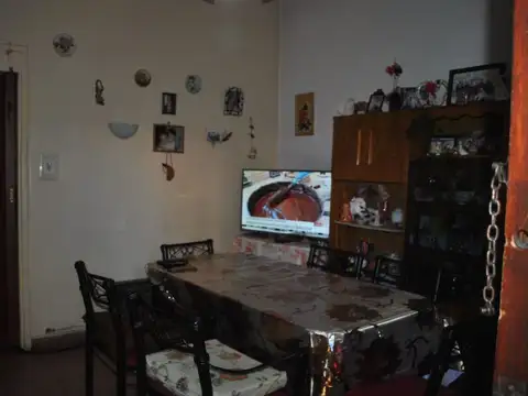 Depto Tipo Casa 3 ambientes con 1 baño