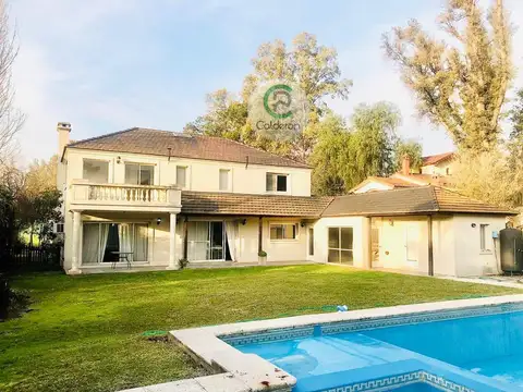 Casa en Alquiler Barrio Cerrado Campos de Alvarez