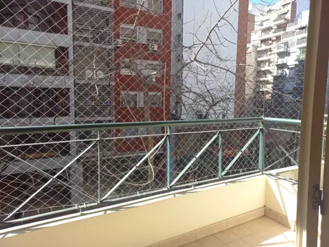 Cuba 2800, Piso 2