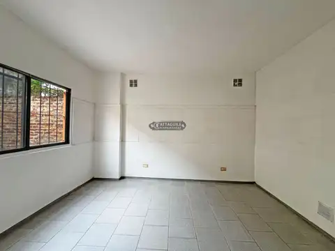 Depto Tipo Casa 2 ambientes con 1 baño