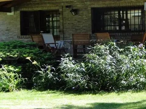 Casa en Venta con 1 cochera