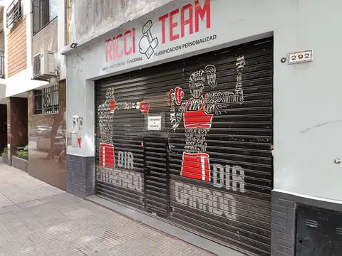 Gran local en alquiler en Almagro, a metros de la plaza