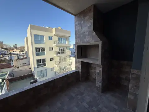 Dpto 2 ambientes con balcon aterrazado y parrilla