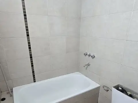 Depto Tipo Casa en Venta en Caseros, USD 43.000