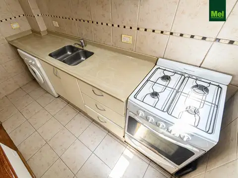 Excelente 2 ambientes muy bien ubicado