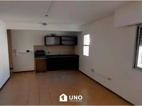 Virasoro y Sarmiento - Dpto de 1 Dormitorio Externo.
