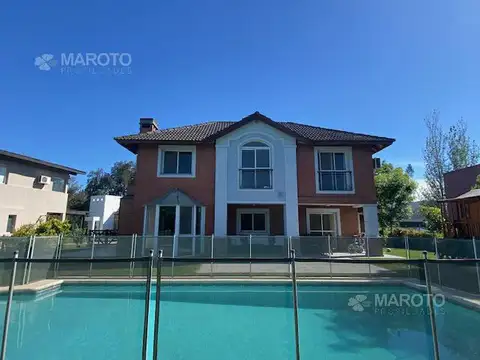Casa en Venta de 6 dormitorios