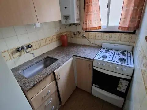 DTO. 1 AMB. C/FTE. 25  M2. -  CENTRO