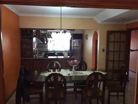 Casa en Venta de 6 dormitorios