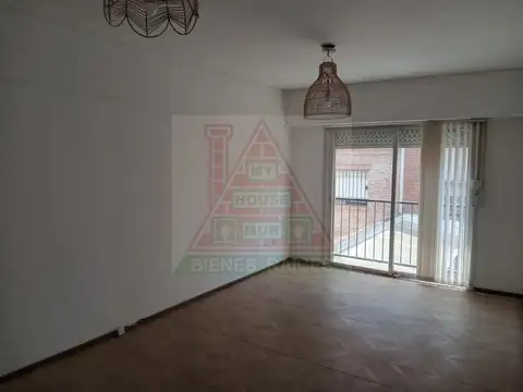 Departamento 3 ambientes con 2 baños