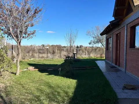 Casa en Venta en Arroyito, USD 90.000