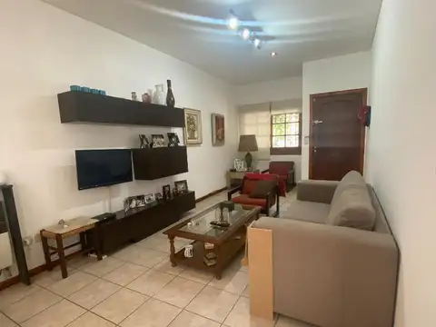 Depto Tipo Casa en Venta 12 años