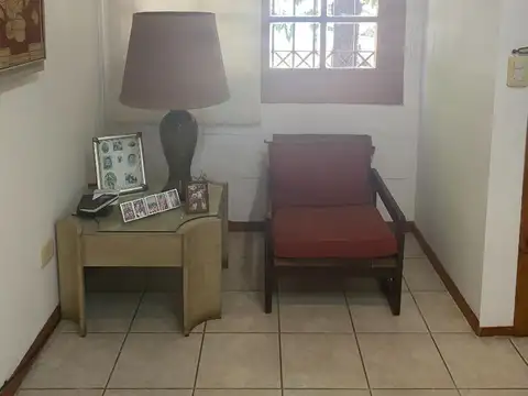 Depto Tipo Casa en Venta en Lomas de Zamora, USD 155.000