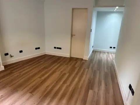 Laprida 1200, Piso 2