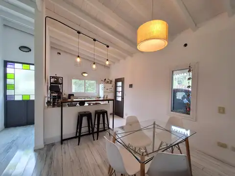 Casa en Venta con 5 cocheras