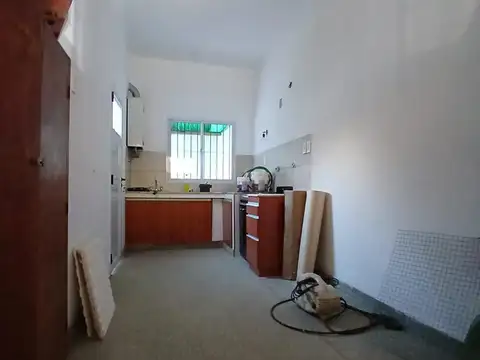 Depto Tipo Casa en Venta en Quilmes Oeste, USD 56.000