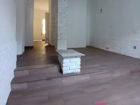 Depto Tipo Casa en Venta de 2 ambientes