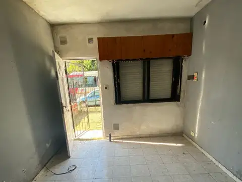 Casa en Venta en Moron Sur, USD 90.000