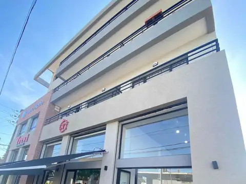 Local en Alquiler en José Clemente Paz, $ 800.000