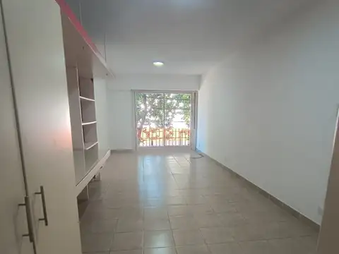 ALQUILO HERMOSO MONOAMBIENTE, OLIVOS CENTRO