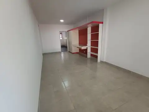 Departamento en Alquiler en Olivos Vias/Maipu, $ 700.000