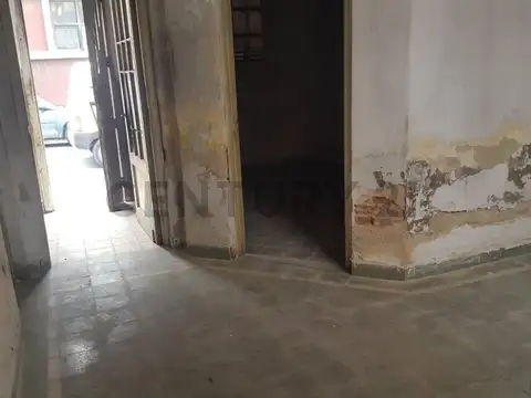 OPORTUNIDAD  VENDE URGENTE  CASA EN EL CENTRO