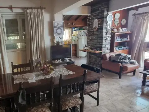 Casa en Venta en El Palomar, USD 230.000