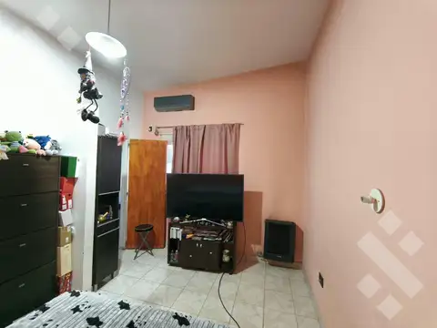 Depto Tipo Casa 3 ambientes con 1 baño