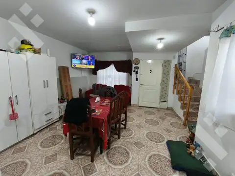 Depto Tipo Casa en Venta de 3 ambientes