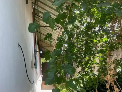 CASA EN VENTA BURZACO