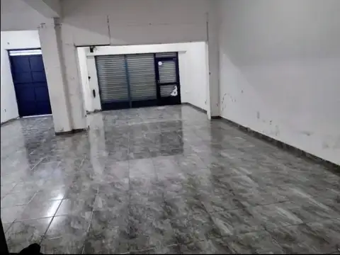 Alquiler - local comercial haedo