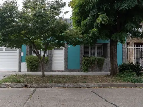 Lisandro de la Torre 900