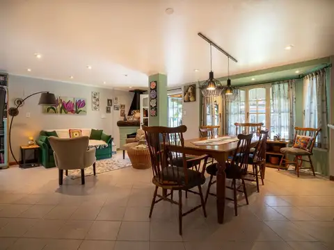 CASA EN VENTA 4 AMB. EN PADUA APTO CREDITO