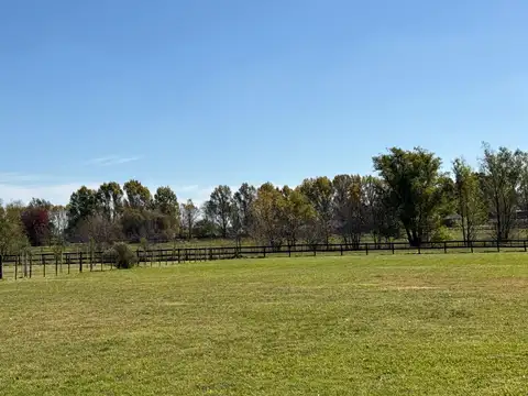 Excelente terreno en Haras El Malacate - Lote 113