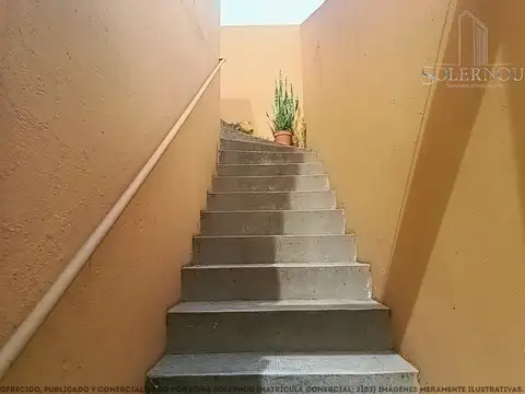 Depto Tipo Casa en Venta en Lomas de Zamora, USD 76.000