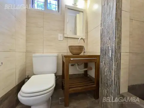 Depto Tipo Casa en Alquiler al Este