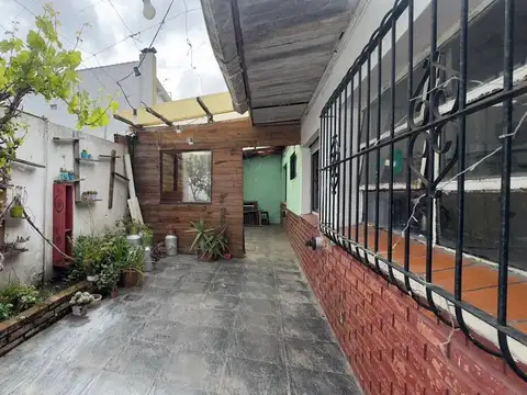 Depto Tipo Casa en Venta de 3 ambientes