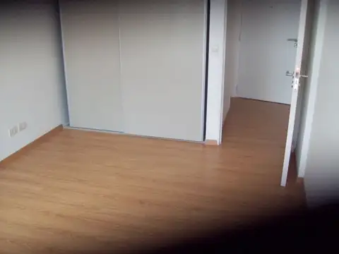 Avenida Melián 3500, Piso 2