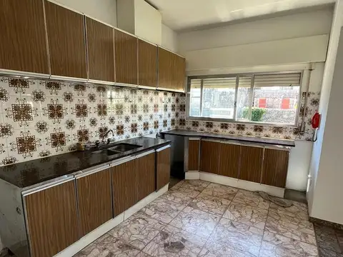 Casa P.A - Reconquista 609