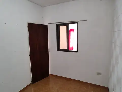 Depto Tipo Casa en Alquiler 40 años